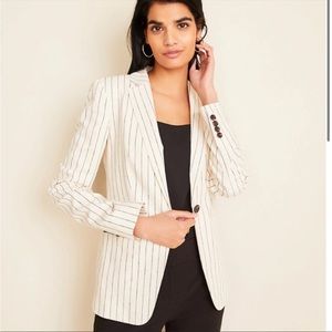 Ann Taylor Linen Blend Blazer